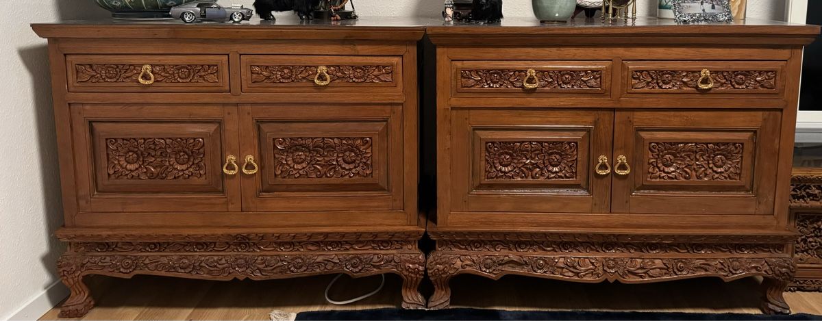 Set di tavolo e panche: Vornetisch asiatische – Usato da Riehen venduto da mistercho 1