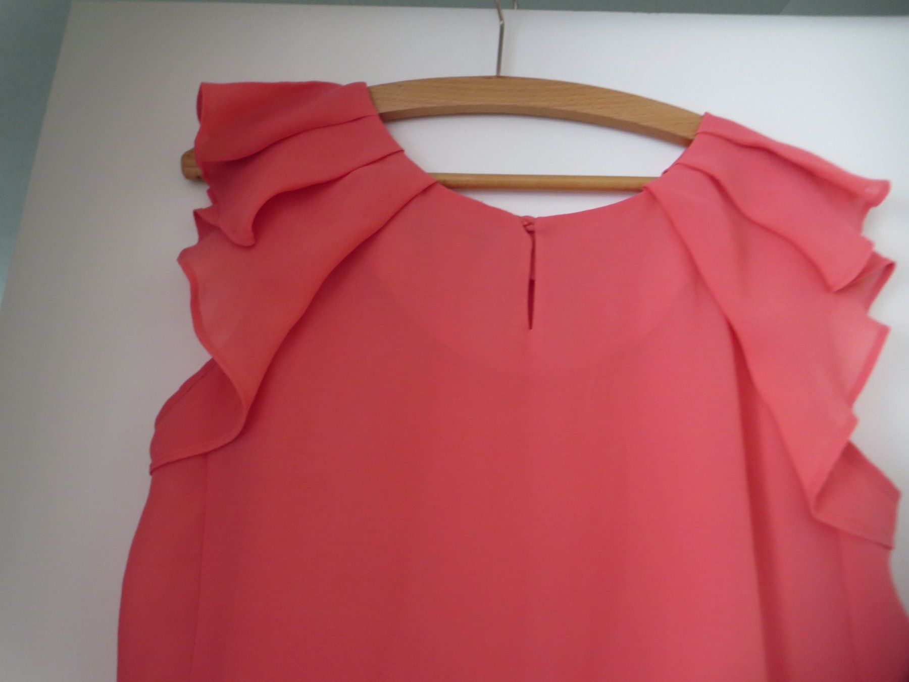 Lotti di vestiti: 2 luftige Damen Blusen /Gr. XS/S – Usato da Wallisellen venduto da Arvenstube 3