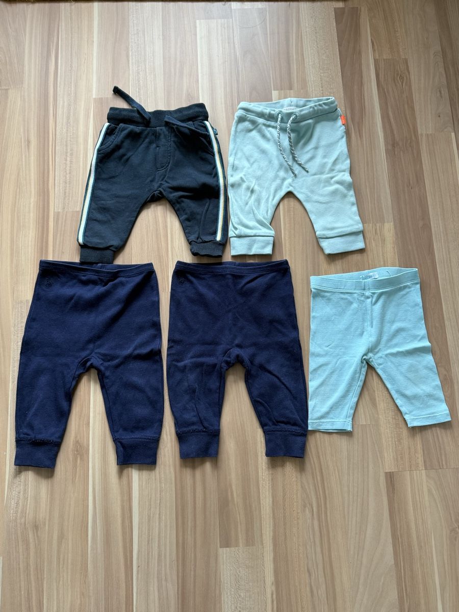 Hosen: Baby Trousers Bundle, size 62, 5-teileg – Gebraucht aus Unterengstringen von how_9ftb