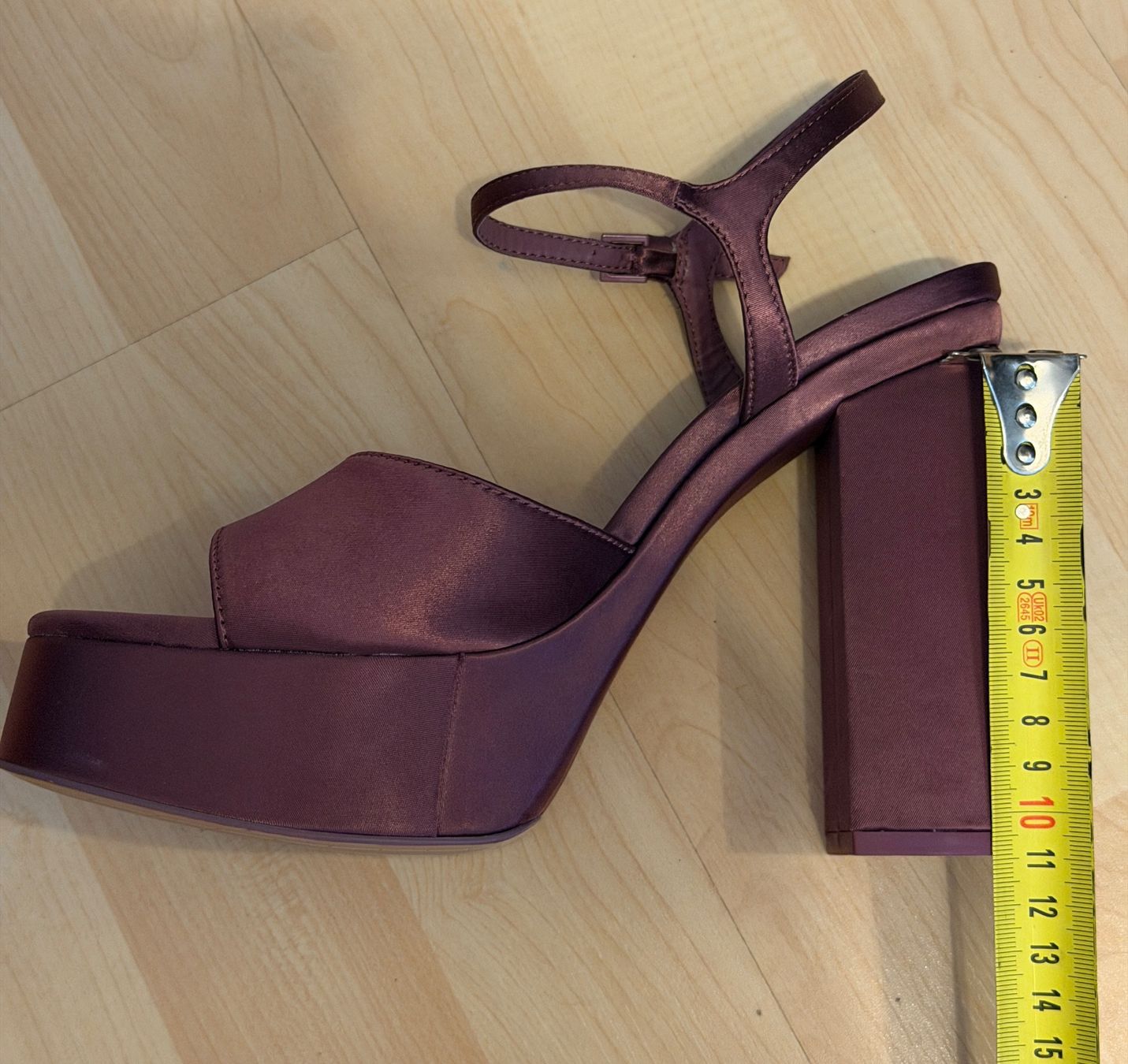 Zara Damenschuhe: Zara High Heels Grösse 38 – Neu und originalverpackt aus Hochdorf von maj_869r 2