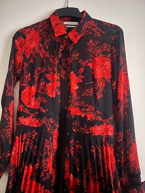 Kleider: Reserved Maxihermkleid Gr 34/36 tragbar – Neu (gemäss Beschreibung) aus Neerach von romiping 8