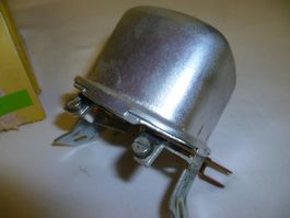 VW Käfer Bus mit 6 Volt Anlage Bosch 0190215036 neu