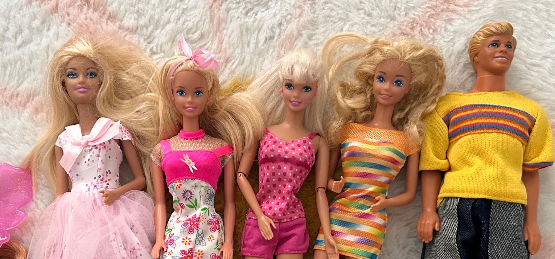 Poupées: lot Barbies vintage – D'occasion à Villeneuve VD par sge_7fbm 2