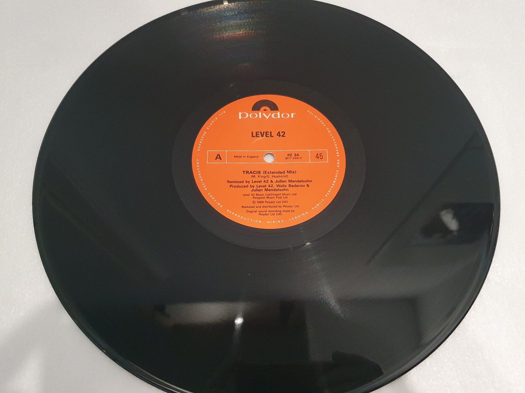 Schallplatten: Level 42 – Tracie (Single, Synth-pop) – Gebraucht aus Uster von Vinyl-Leidenschaft 4