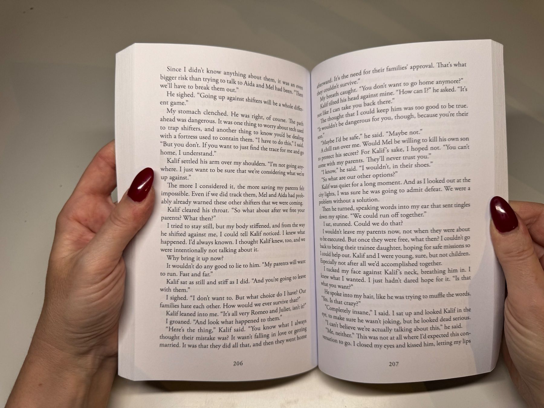 Libri: NOVEL: Janci Patterson, A Thousand Faces – Usato da Grosswangen venduto da English_books 7