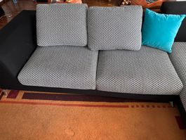 Modernes Sofa / Couch in Schwarz-Grau zu verkaufen