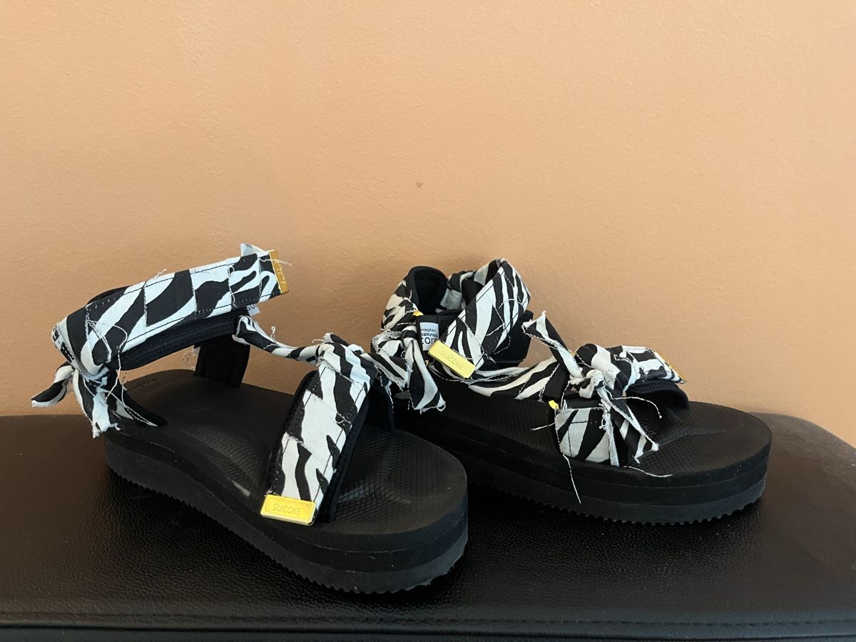 Scarpe da donna: Suicoke sandals. New. Size 36 – Nuovo (secondo la descrizione) da Zürich venduto da ler_p76p