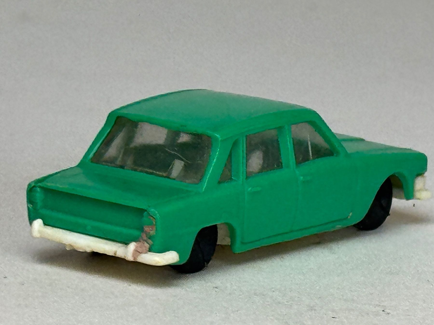 Voitures modèles: GB1- Mini Triumpf 2000 grün – D'occasion à Elm par Wikmtz 1