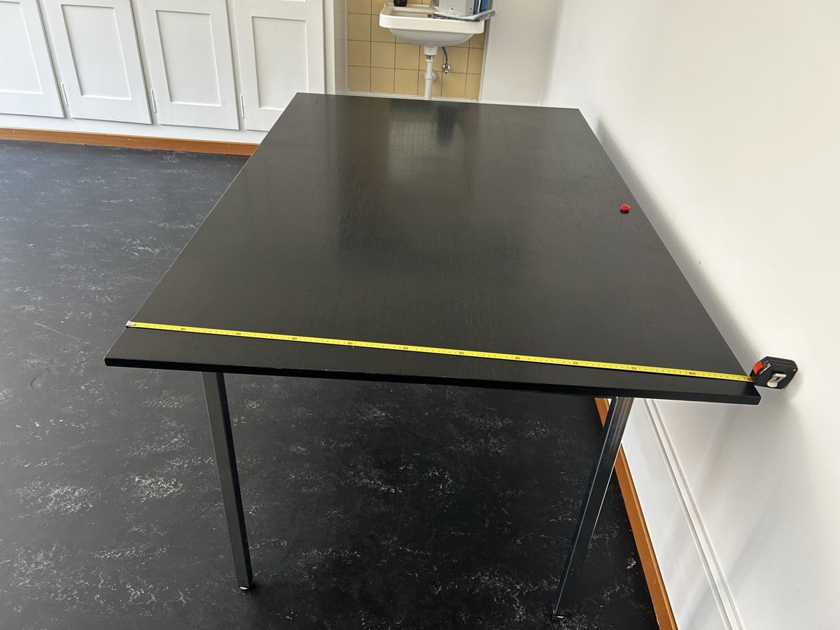 Bureaux: Bürotisch – D'occasion à Bern par Djakite 4