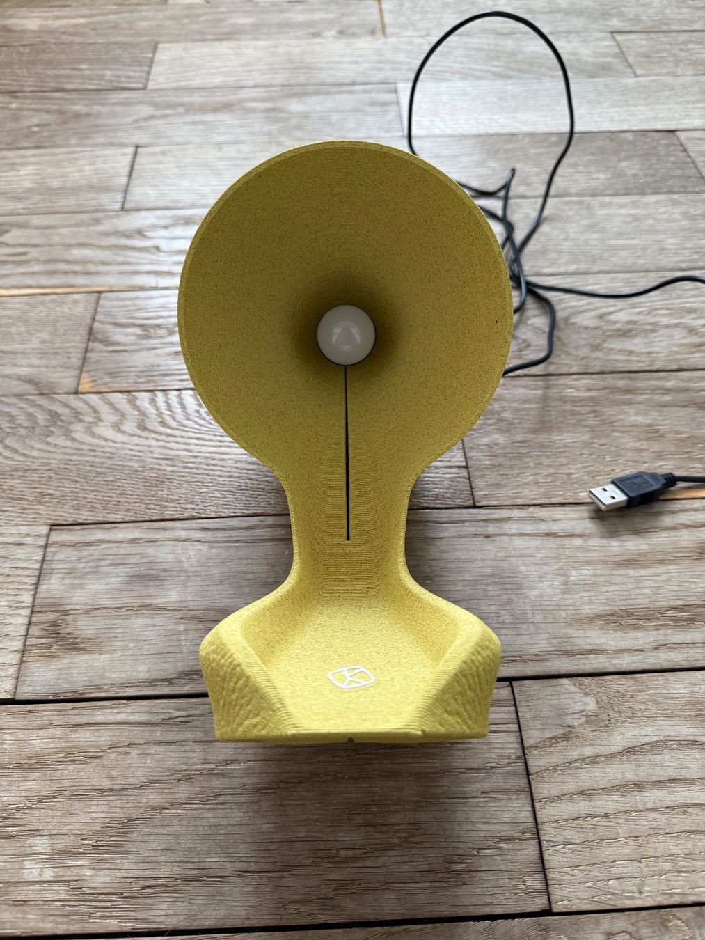 Lampade: Ohmie Tischlampe – Usato da Luzern venduto da Mamutpe 1