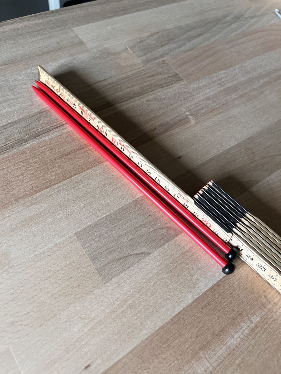 Ferri: HAKA 6 Stricknadeln rot 35cm – Usato da Winterthur venduto da Nanole