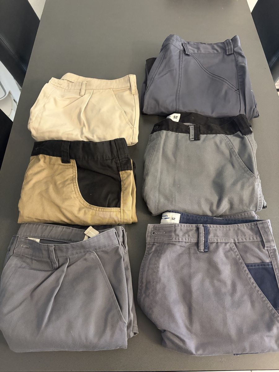 Pantaloni: Arbeitsshorts, Arbeitshosen, Gr. 50&52 – Usato da Leibstadt venduto da Shopcity