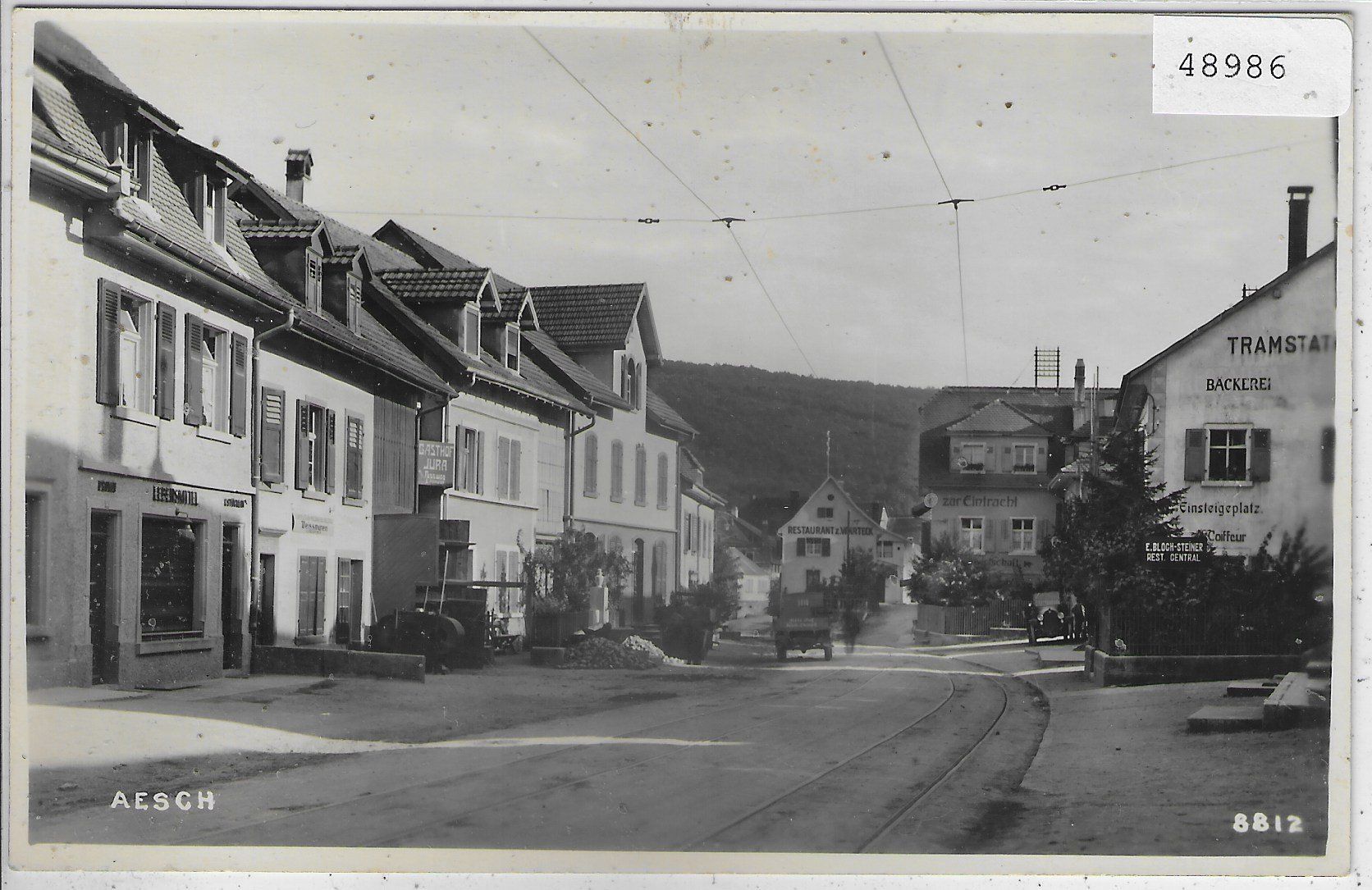 Cartoline postali: Aesch BL - Hauptstrasse – Usato da Ettingen venduto da Kartenplanet