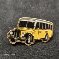 Ewatra Anstecknadel / Pin, cooler Oldtimer Bus.