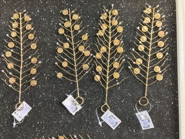 Tutte le decorazioni: LOT GOLDFARBIGE ZWEIGE – Nuovo (secondo la descrizione) da Ostermundigen venduto da Wyatt-Earp 2