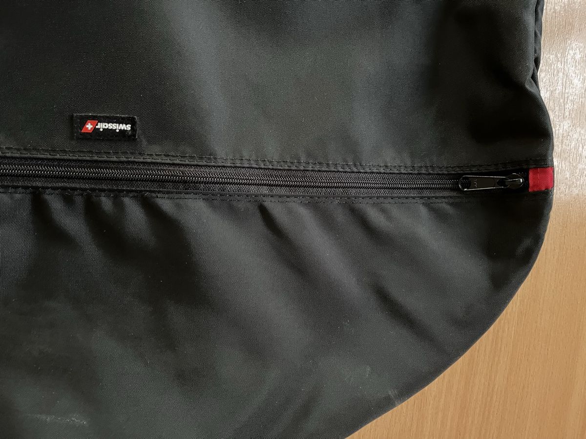 Swissair Valigie: 3 Stück SWISSAIR Memorabilien – Usato da Sirnach venduto da Gozogo 4