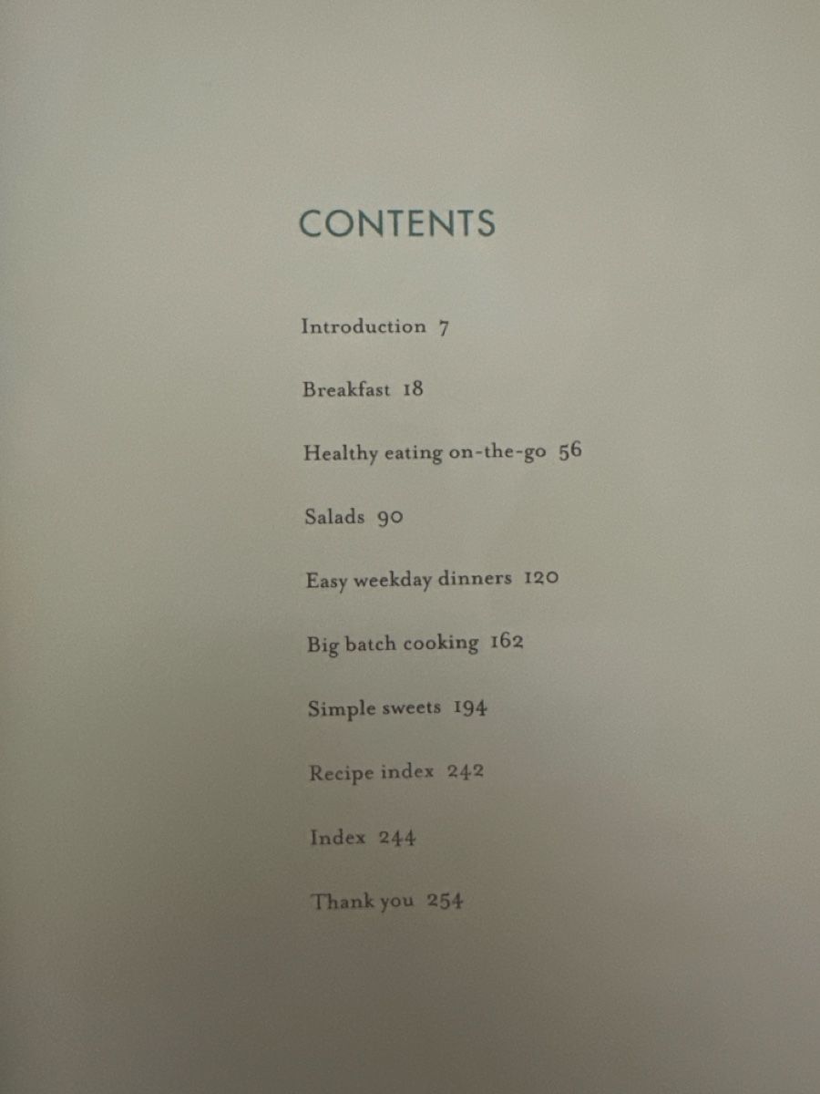 Libri: Book: Deliciously, Ella Every Day, very good condition – Nuovo (secondo la descrizione) da Zürich venduto da anouk_8008 2