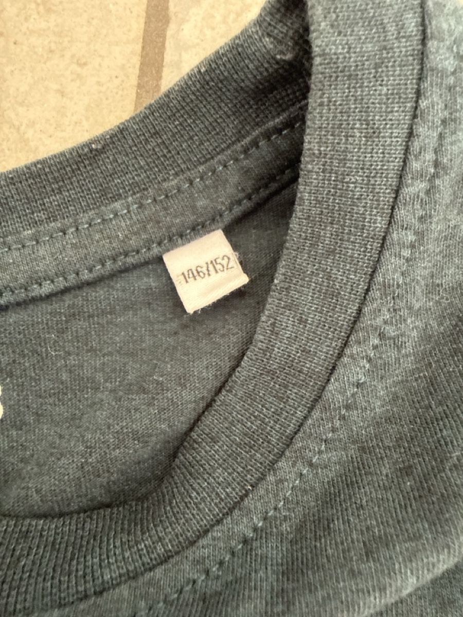 C&A Pullover & Sweatshirts: Pullover „C&A“ Gr.146/152. Brief 3.00 Fr. – Gebraucht aus Waltenschwil von lina-04 2