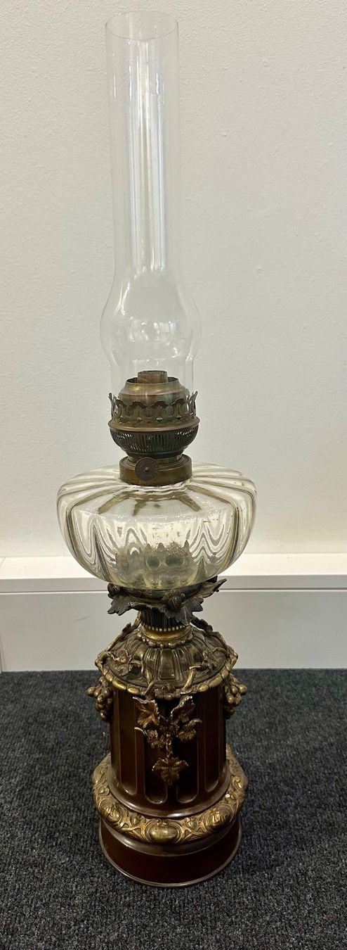 Lampes: Schöne antike Petroleumlampe – D'occasion à Basel par artthings4you 1