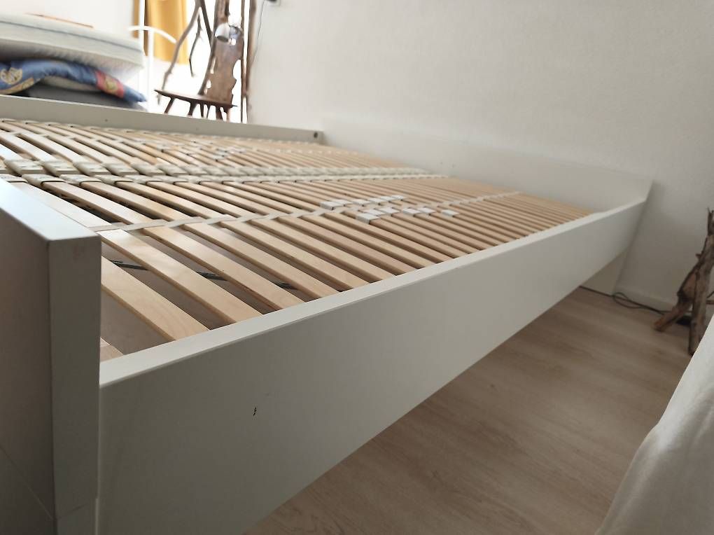 Betten: Bett 160x200 mit Lattenrost  – Gebraucht aus Rebstein von Dom-Grab_83