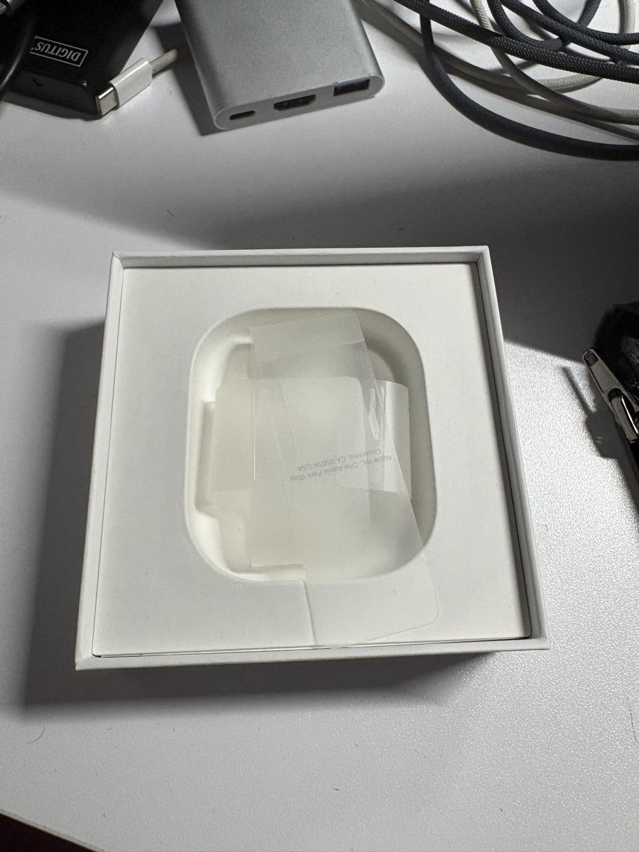 Apple Kopfhörer: Air Pods Verpackung  – Neu (gemäss Beschreibung) aus Olten von Harushido 2