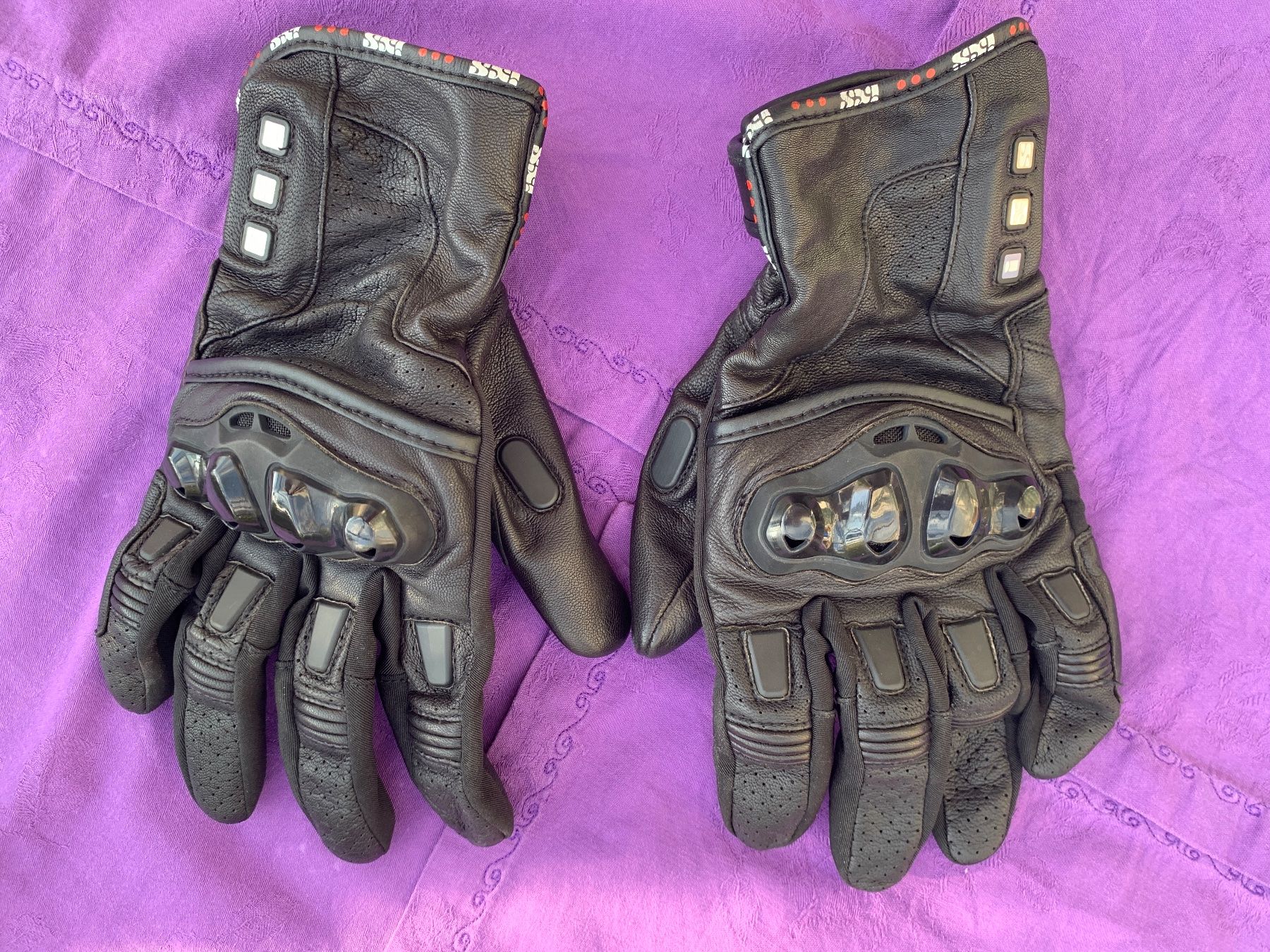 IXS Altri accessori da uomo: Motorradhandschuhe IXS Grösse L – Usato da Wetzikon ZH venduto da bluemli747