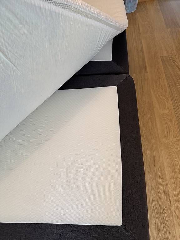 Letti: BOXSPRINGBETT 180x200 SWISS SENSE – Usato da Niederhasli venduto da Brkslmn 3