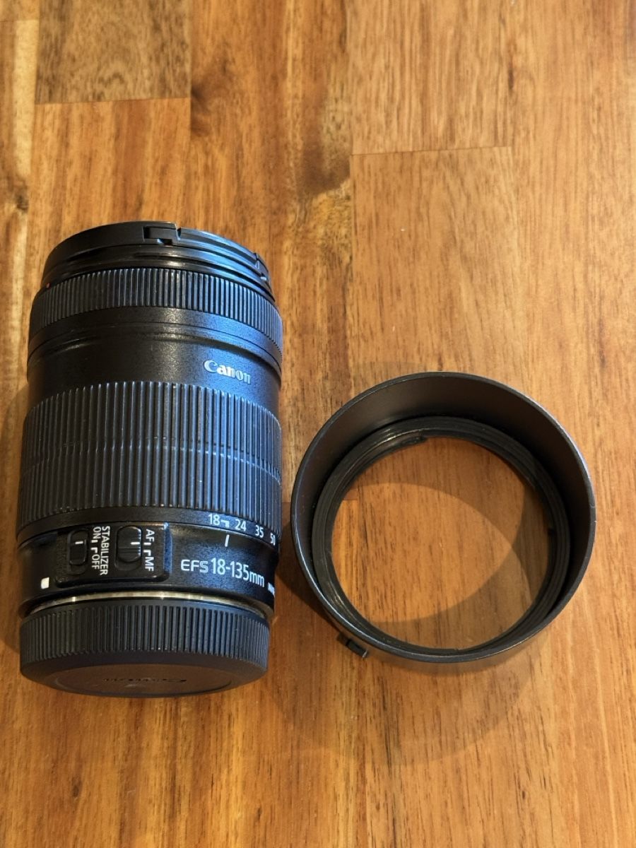 Canon Objektive: Canon lens EFS 18-135mm  – Gebraucht aus Matzingen von san_zh2r