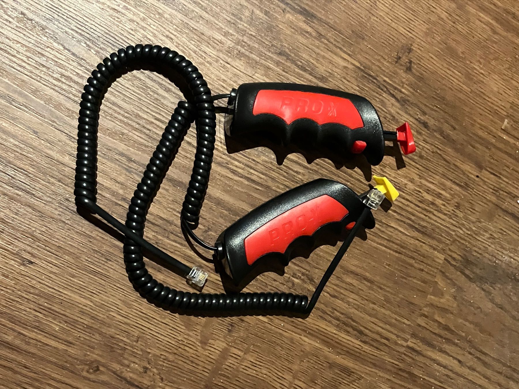 Carrera Piste: 2 Carrera ProX Digital 132/124 Handregler – Usato da Möriken AG venduto da schmueke01