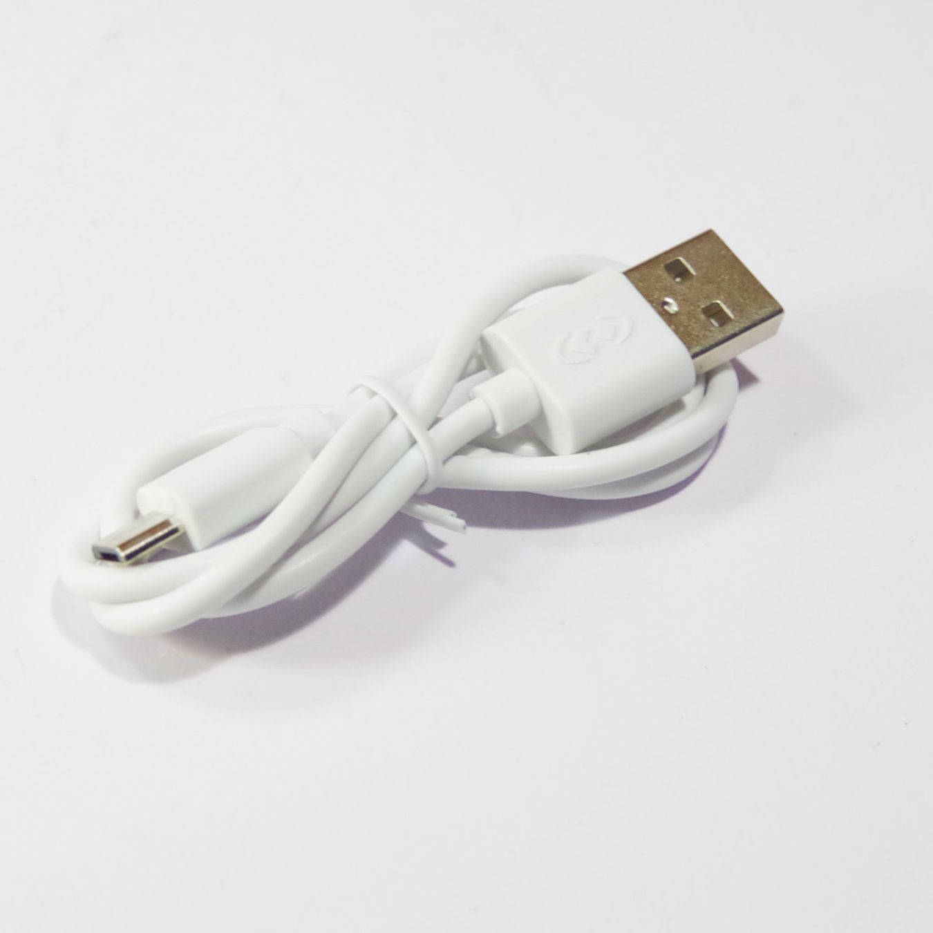 Cavi: Micro USB / USB A Ladekabel kurz – Nuovo (secondo la descrizione) da Erlinsbach venduto da Yanny