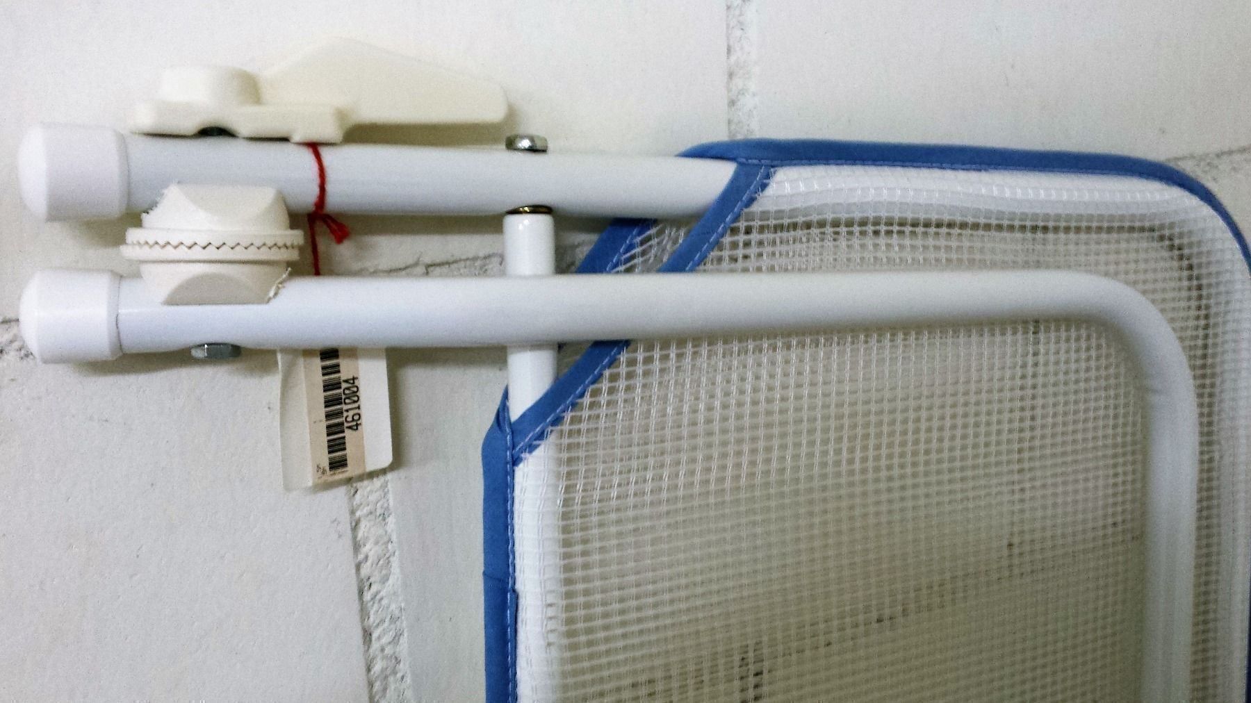 Altro: Absperrgitter Bett Fallschutz Barrière de Lit – Nuovo e nell'imballaggio originale da Rotkreuz venduto da JustForSale 3
