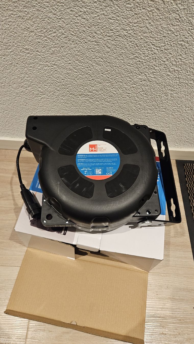 Kabel: Automatische Kabelrolle – Neu und originalverpackt aus Sulz AG von ramonski28 2