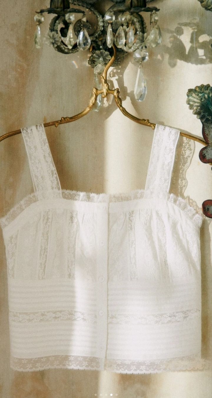 Sezane Top: Sézane Top Shena, NEU creme 40 – Nuovo e nell'imballaggio originale da Schiers venduto da ednv8 2