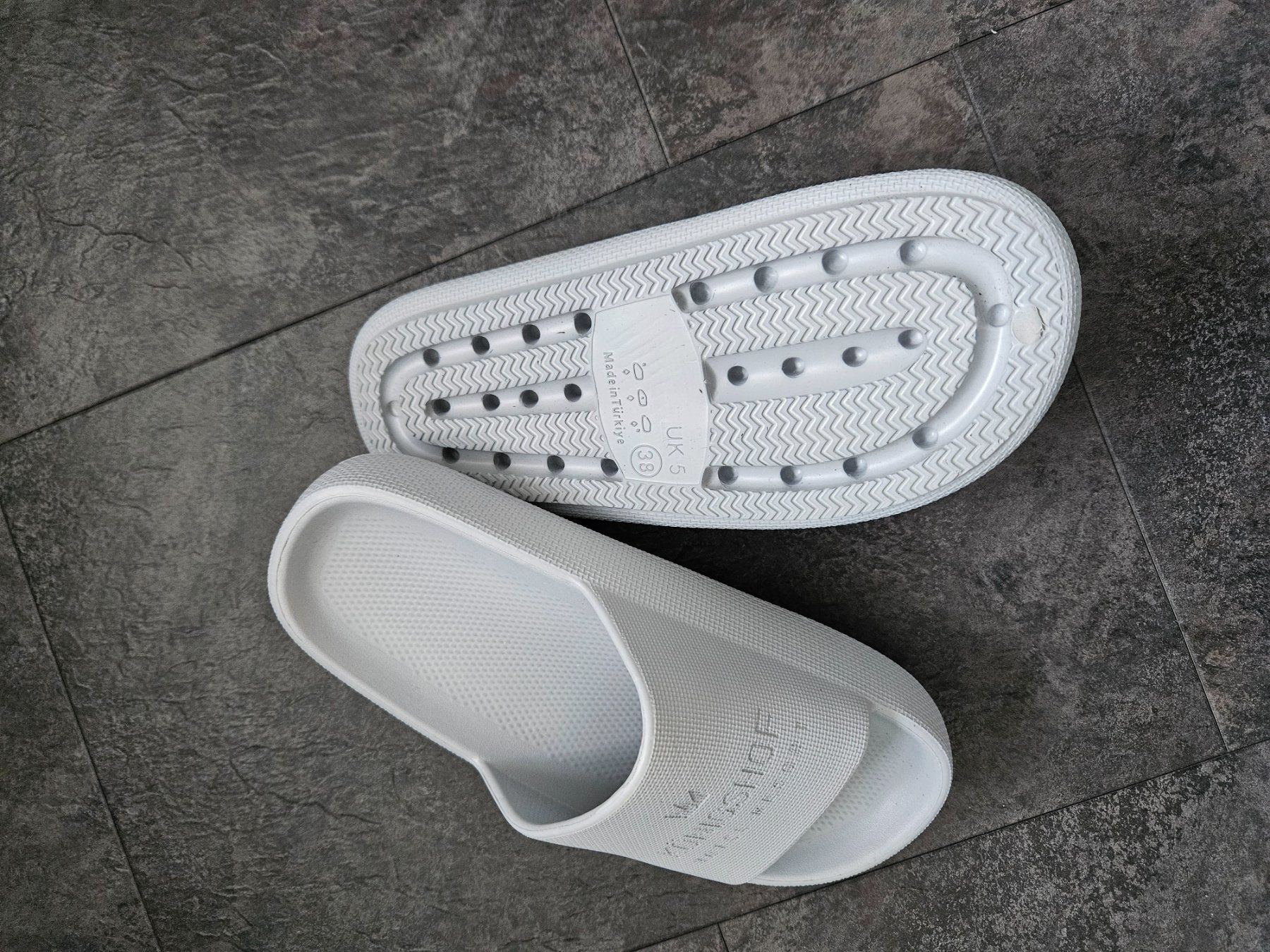 Scarpe da donna: Badeschuhe Gr.38 NEU! – Nuovo (secondo la descrizione) da Rickenbach b. Wil venduto da cornetta 2
