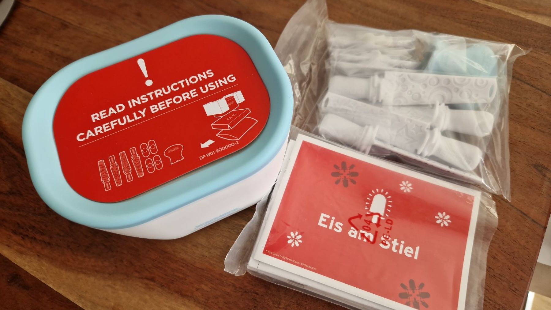 Betty Bossi Elettrodomestici da cucina: Eis am Stiel Form Set Neu Ungebraucht – Nuovo e nell'imballaggio originale da Ganterschwil venduto da Sunne6