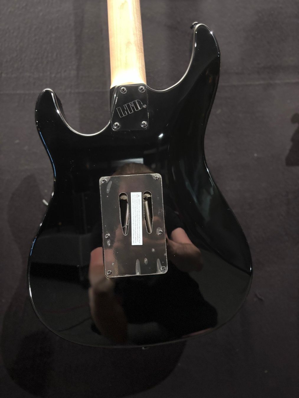 Esp Strumenti musicali: ESP LTD SN-200 FR Black – Nuovo e nell'imballaggio originale da Kaiserstuhl AG venduto da GTM-Kaiserstuhl 6