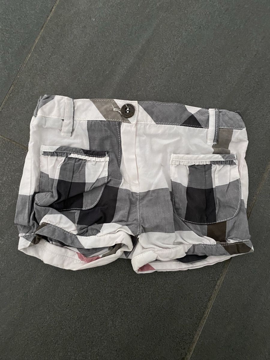 Burberry Pantaloni: BURBERRY Kids – Usato da Grenchen venduto da O.r.i.g. 1