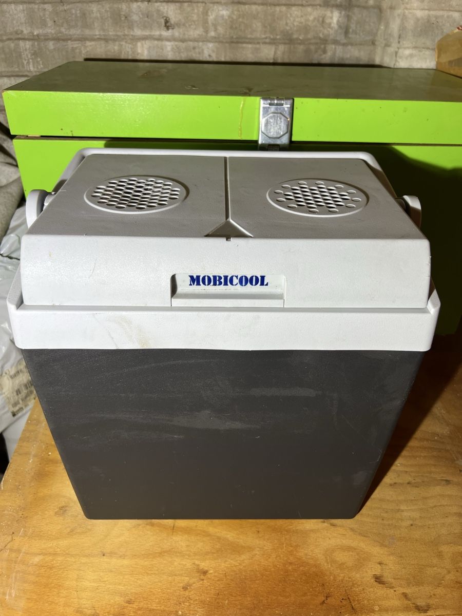 Mobicool Frigoriferi & Refrigeratori: Mobicool Kühlbox   – Usato da Huttwil venduto da luk_9tdh