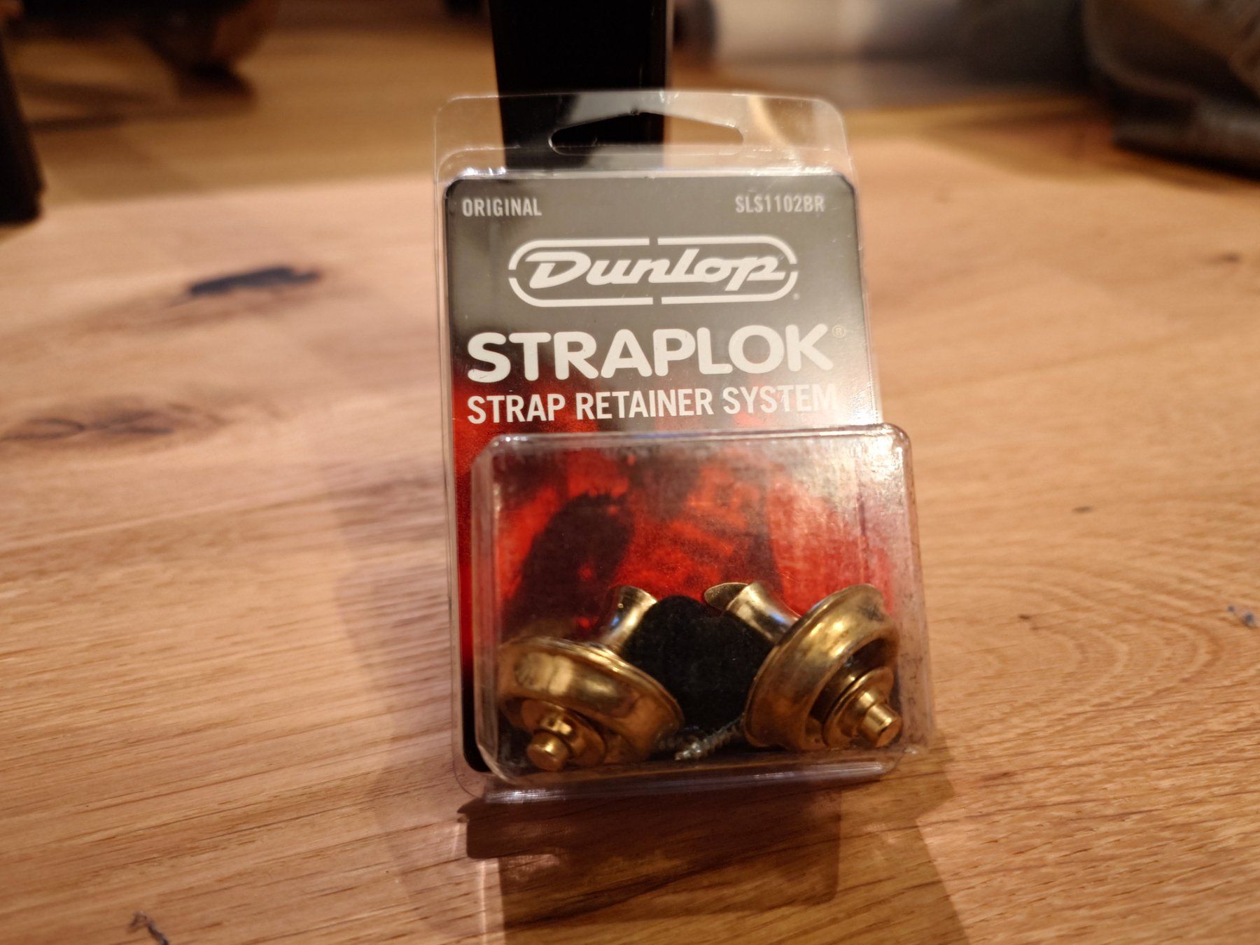 Strumenti musicali: Dunlop Straplok Gold – Nuovo e nell'imballaggio originale da Winterthur venduto da Faeb6