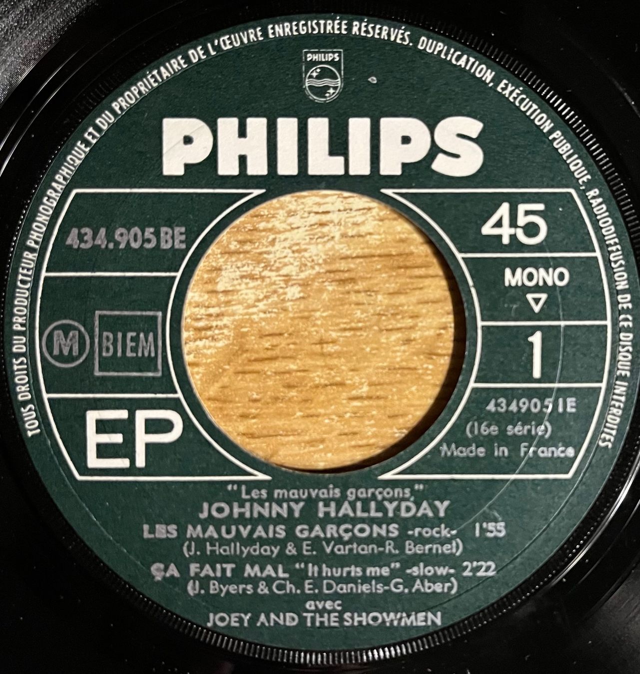 Schallplatten: JOHNNY HALLYDAY - LES MAUVAIS GARCONS – Gebraucht aus Bussigny von vinyl-pas-cher 2