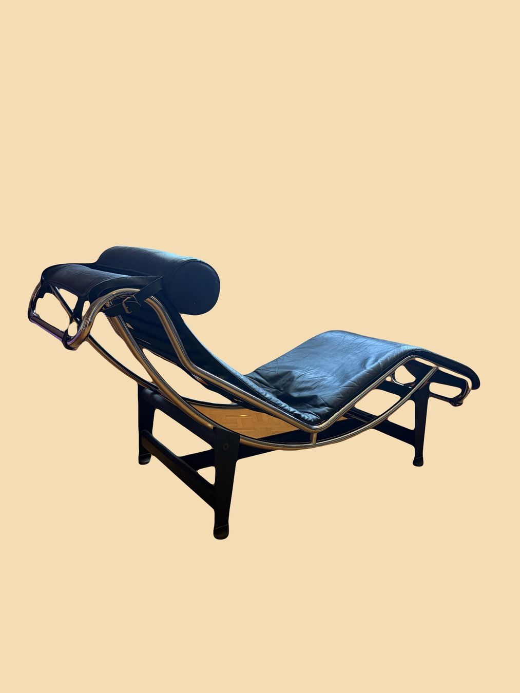 Chaises longues: Corbusier Chaiselongue Imitat – D'occasion à Niederweningen par Monilu 5