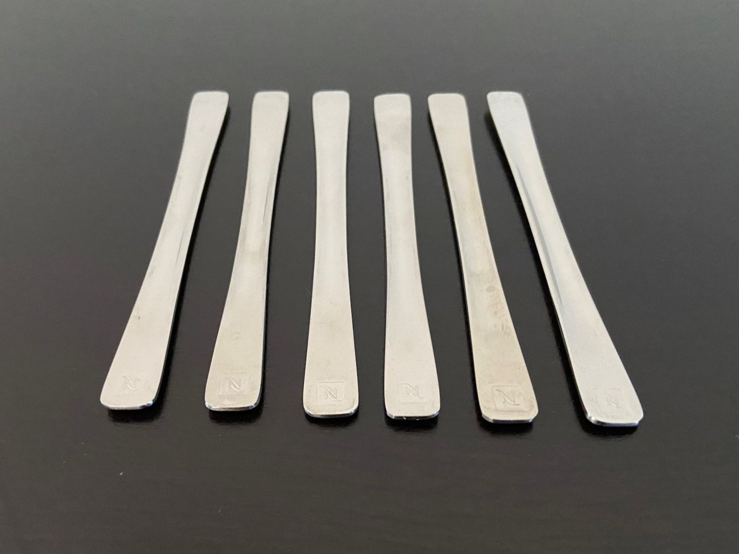 Nespresso Cucchiai: Nespresso PIXiE Rührstäbchen Edelstahl, 6 Stück – Usato da Birr venduto da Jamonline