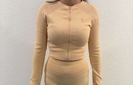 Guess Strickjacke und Leggins