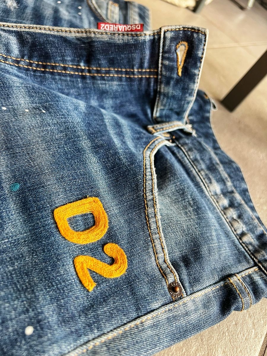 Dsquared2 Jeans: Dsquared2 jeans uomo 56 – D'occasion à Mendrisio par fly_9wzx
