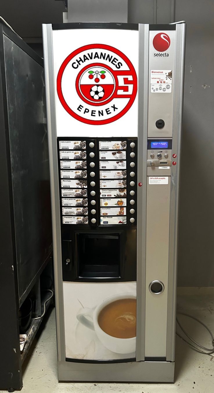 Selecta Altro per Gastronomia & Hotel: Distributeur de boissons chaudes Selecta / Café – Usato da Echallens venduto da wha_sjz5