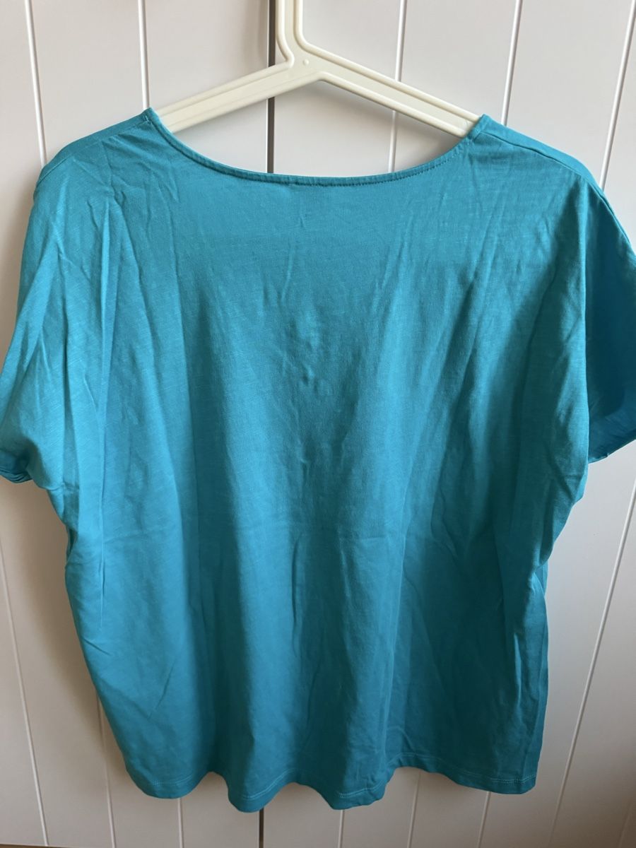 Des Petits Hauts T-shirt: Des petits Hauts Shirt – Nuovo e nell'imballaggio originale da Basel venduto da Glamourpourtoi 4