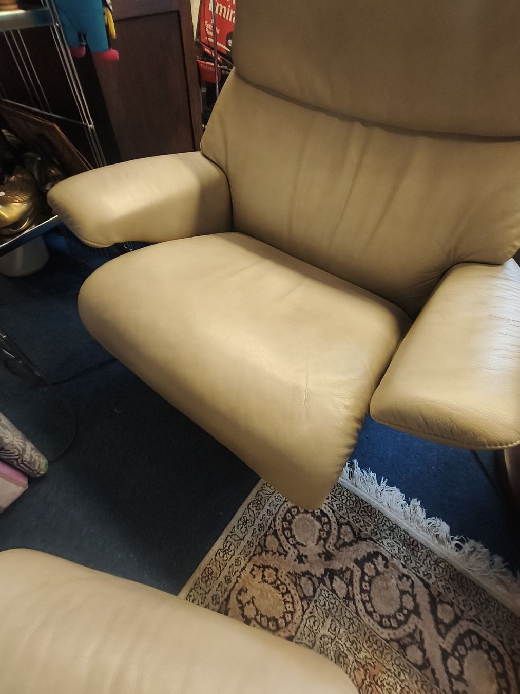 Stressless Sofas: Stressless sofa mit 2 Sessel und Hocker  – Gebraucht aus Zwingen von inf_2blh 6