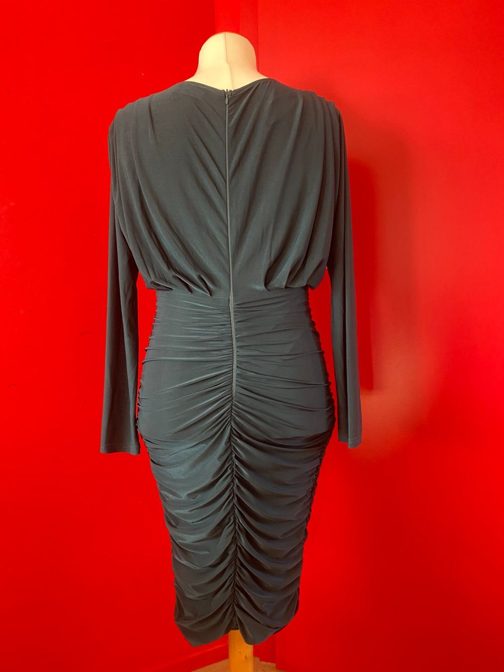 Vestiti: Abendkleid Gr. 36, neuwertig – Usato da Amriswil venduto da Egoldi 2