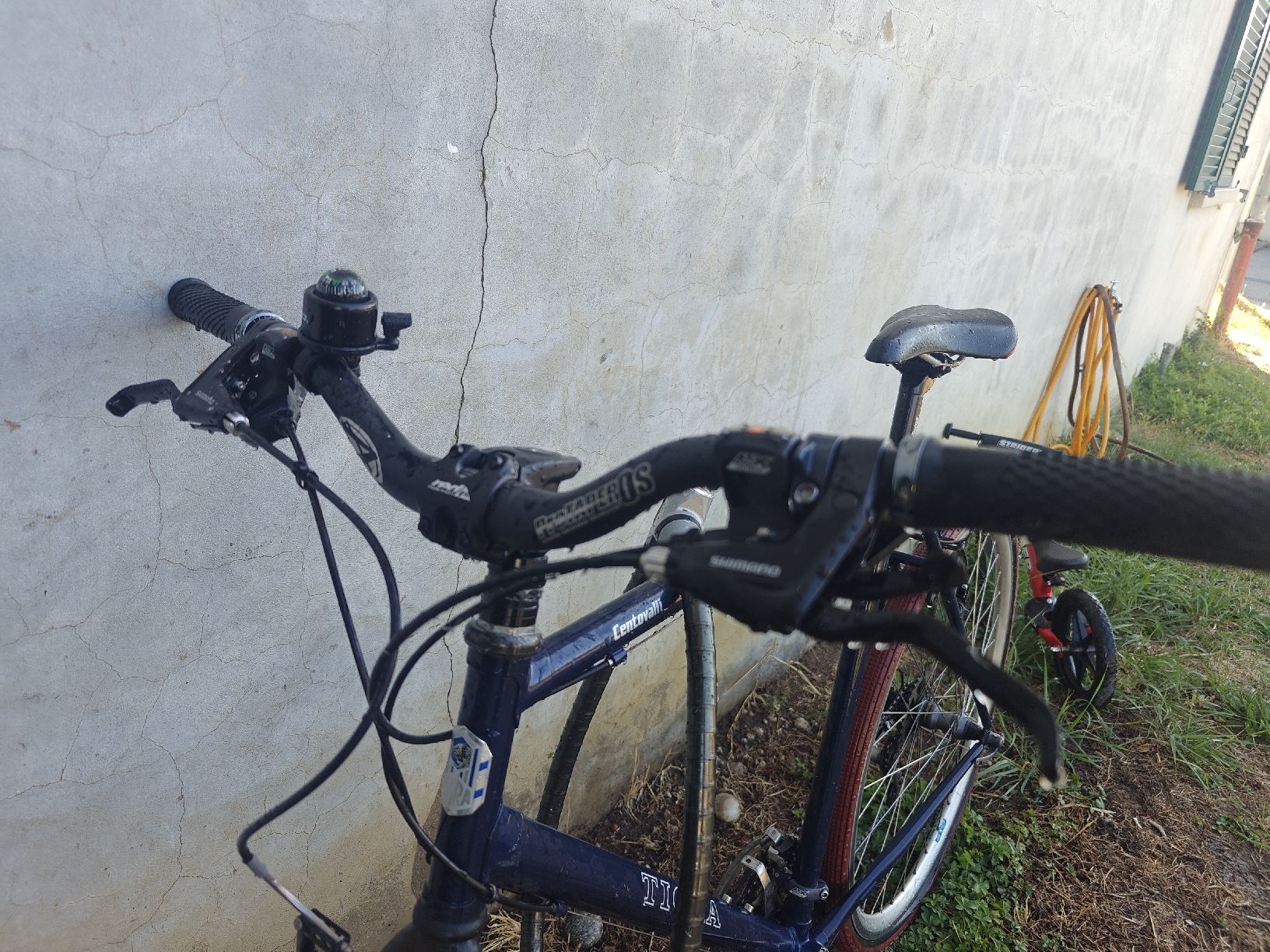 Velos: Vélo Tigra bleu – Gebraucht aus La Sarraz von 1712dan 2