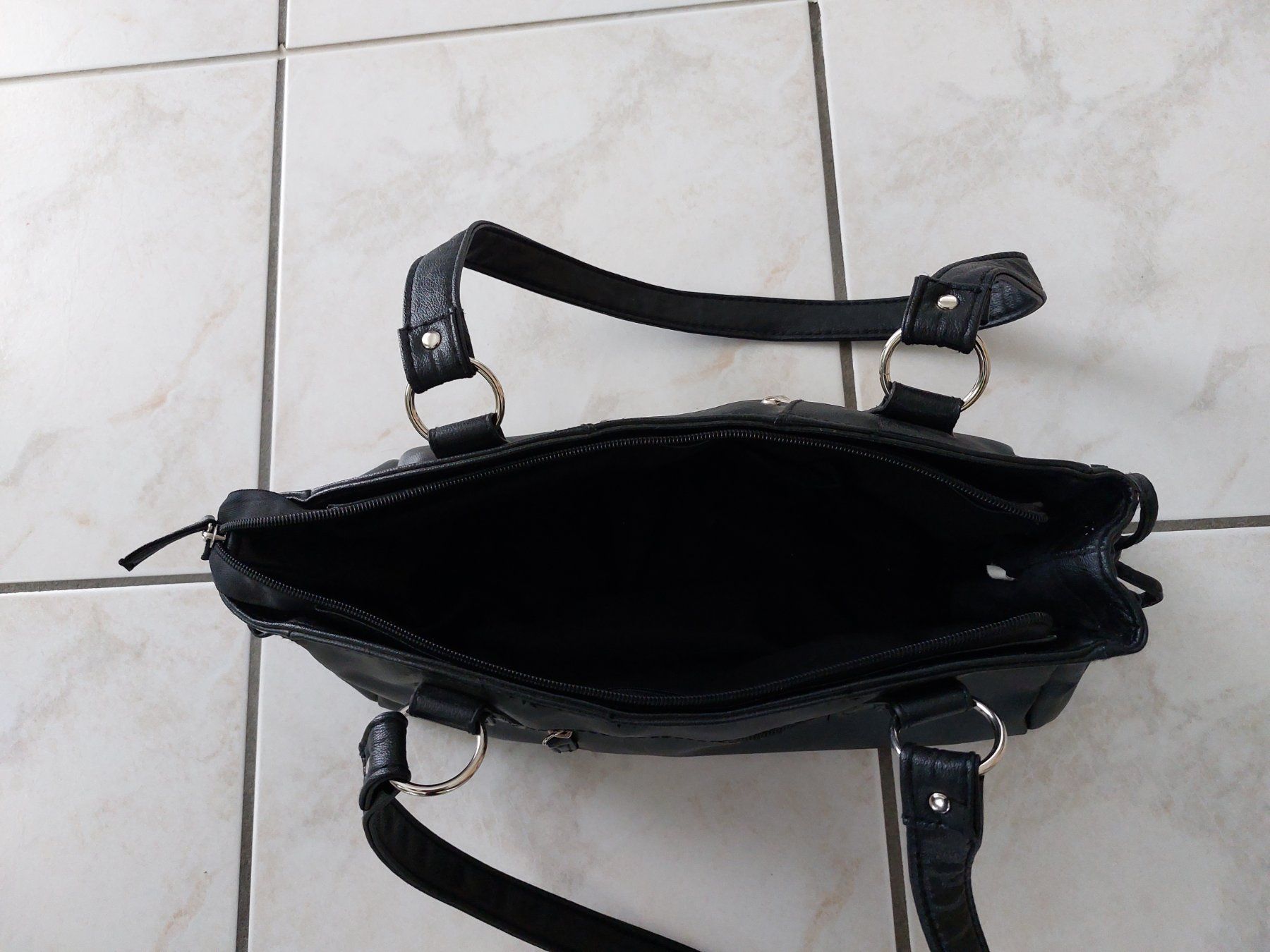 Borse da donna: Handtasche Infinity – Usato da Schmitten venduto da JasiStern 2